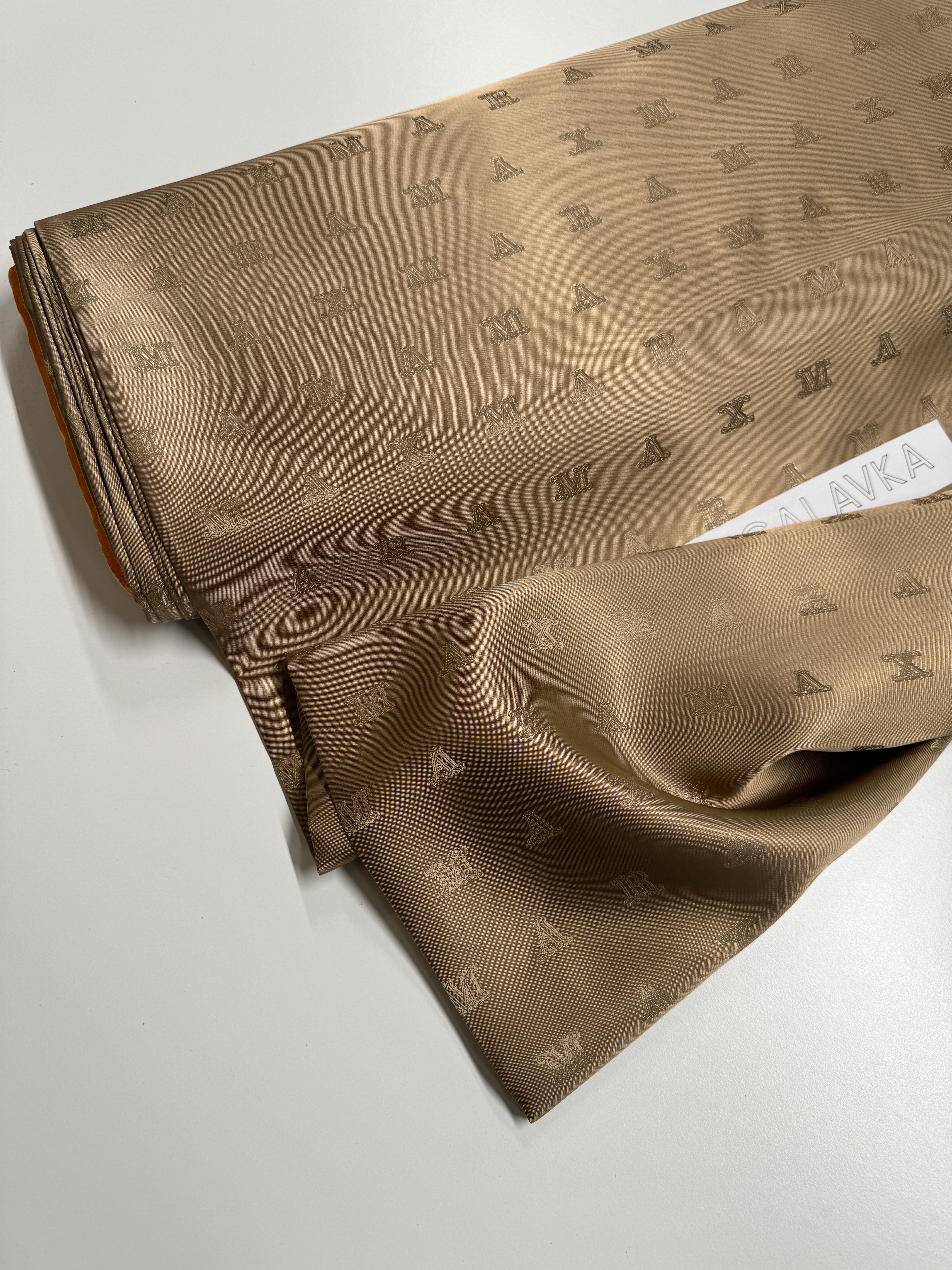 Max Mara подкладка вискоза, золотая 