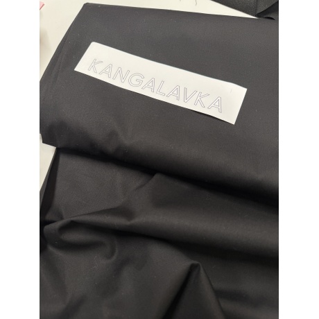 Puuvillane kangas, must